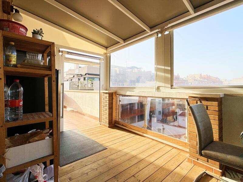 4 slaapkamer Appartement Te koop