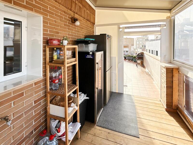 4 slaapkamer Appartement Te koop