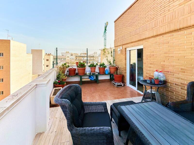 4 slaapkamer Appartement Te koop