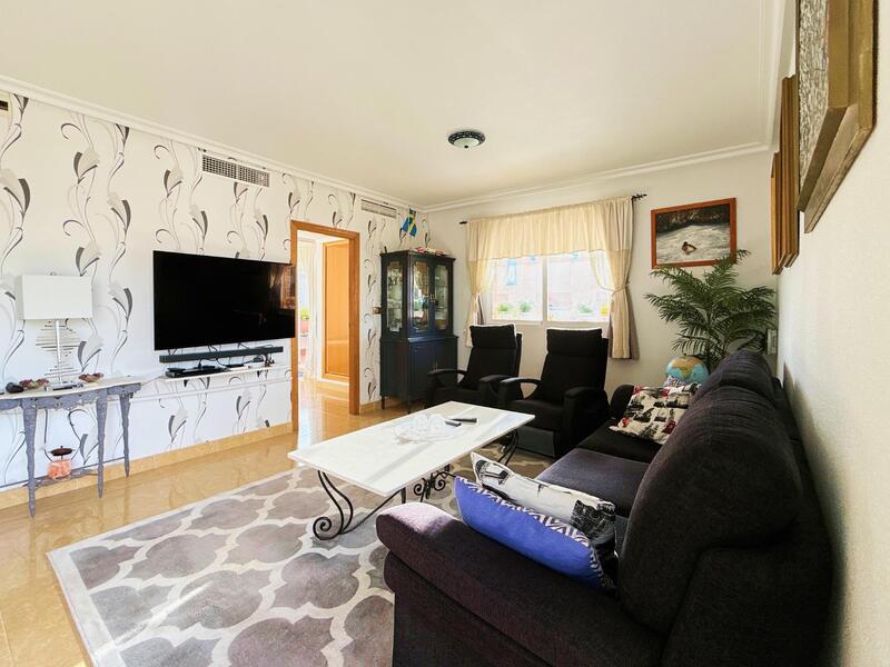 4 slaapkamer Appartement Te koop