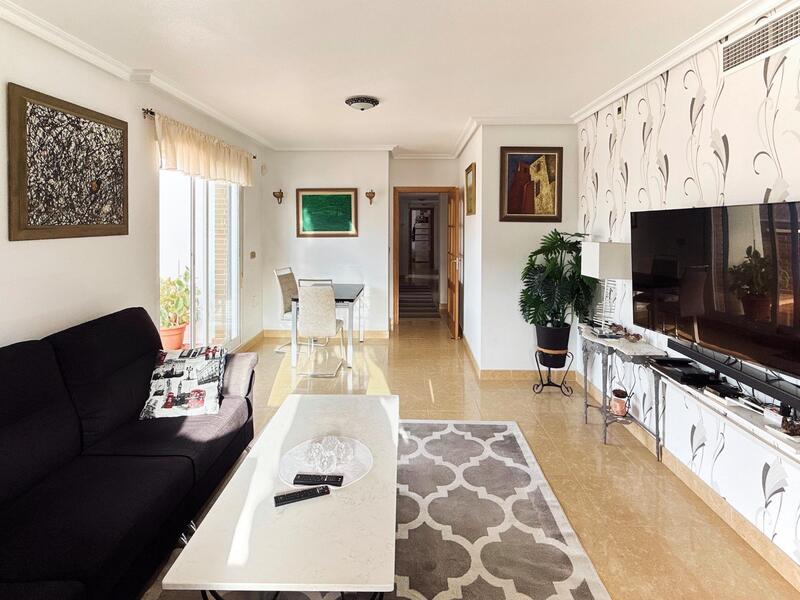 4 slaapkamer Appartement Te koop