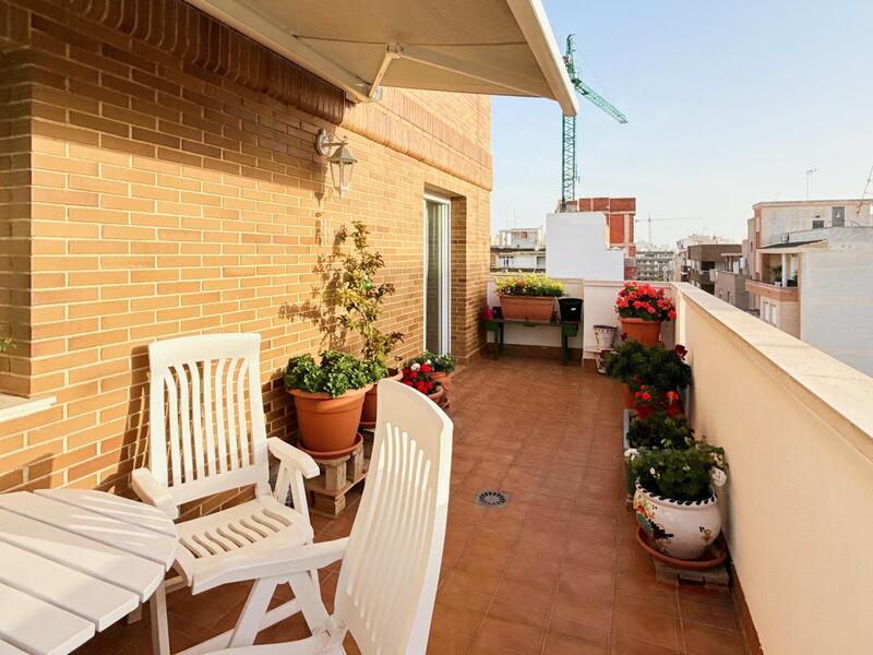 4 slaapkamer Appartement Te koop