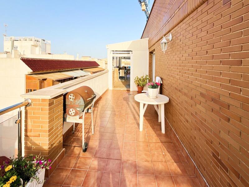 4 slaapkamer Appartement Te koop