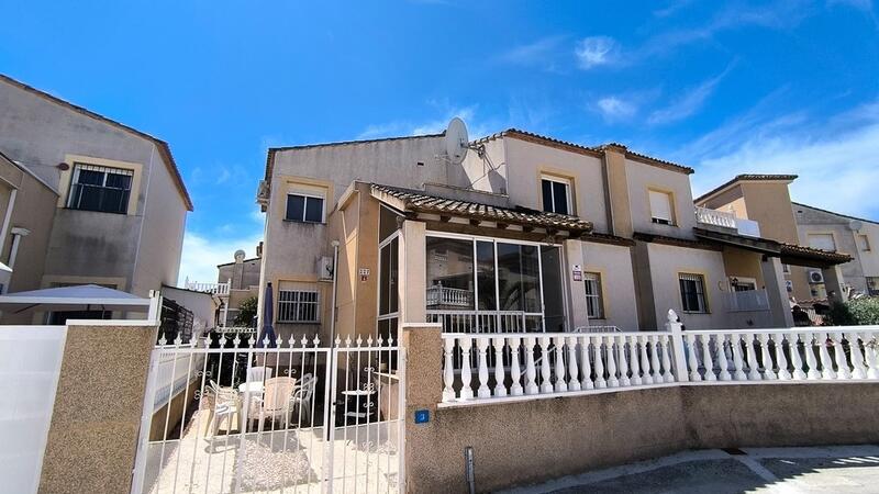 Villa à vendre dans Algorfa, Alicante