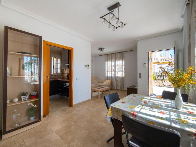 3 Cuarto Villa en venta