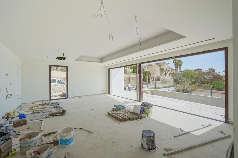 4 bedroom Villa for sale