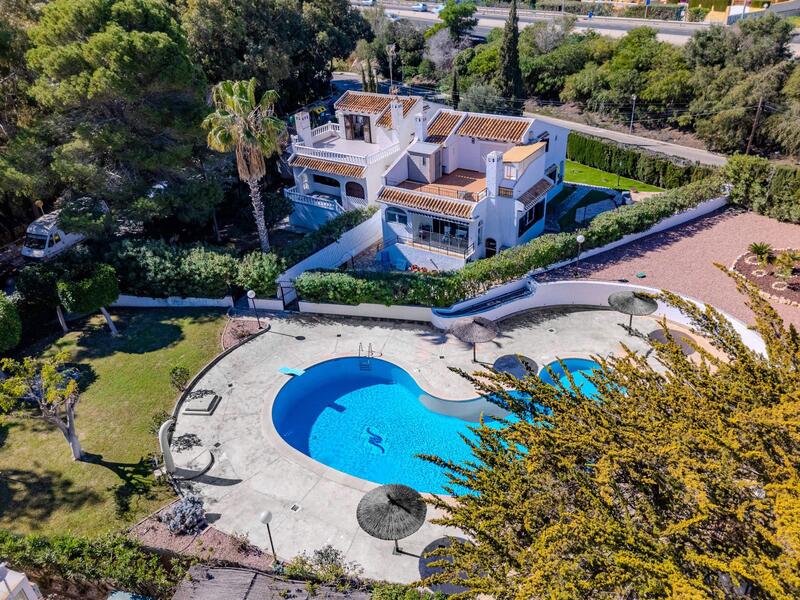 3 bedroom Villa for sale