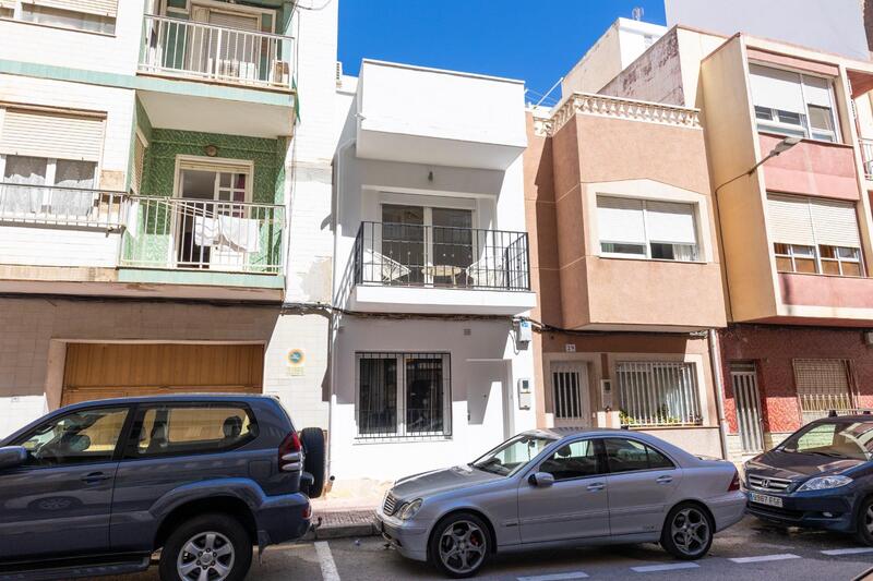 3 Cuarto Dúplex en venta
