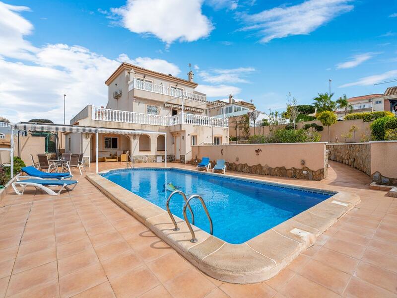 Villa en venta en Rojales, Alicante