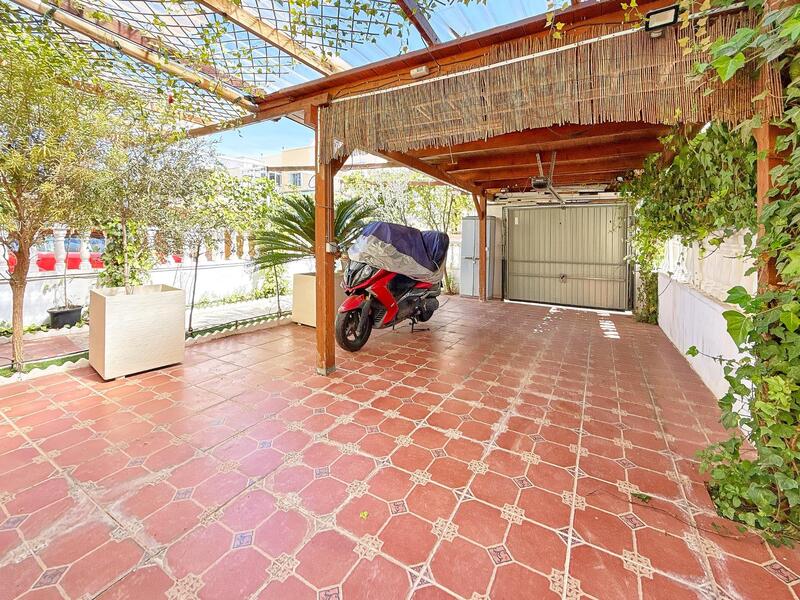 Gezinswoning Te koop in Orihuela Costa, Alicante