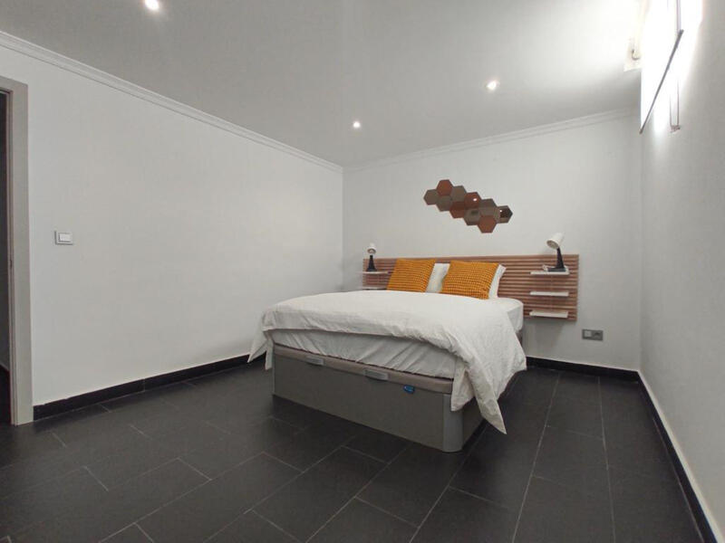 6 Schlafzimmer Villa für Langzeitmiete