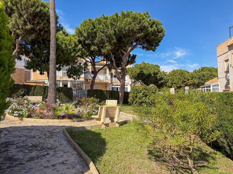 3 Cuarto Adosado en venta
