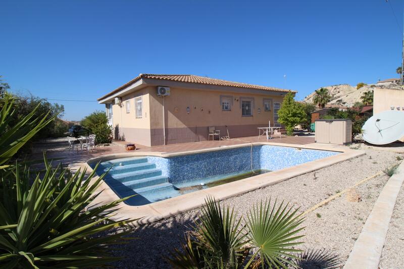 3 slaapkamer Villa Te koop
