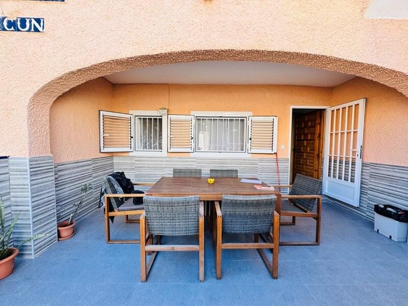 Radhus till salu i La Mata, Alicante