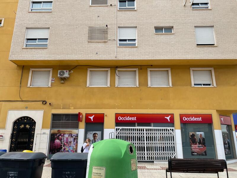 Leilighet for langtidsleie i Sax, Alicante