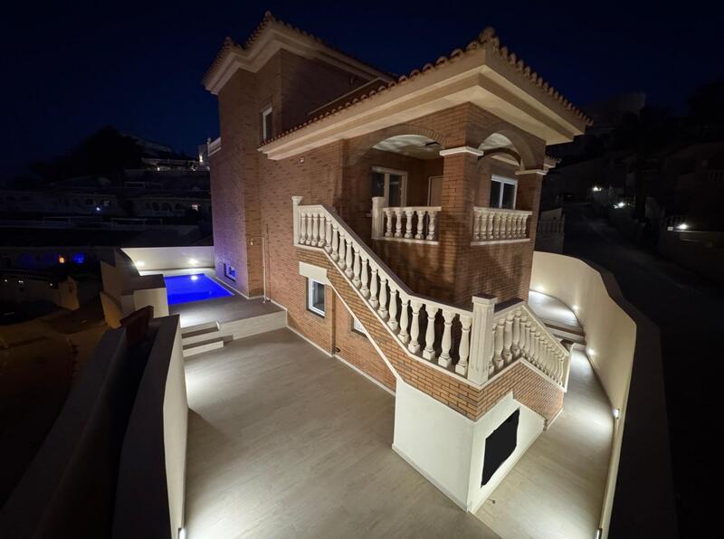 Villa for sale in Ciudad Quesada, Alicante