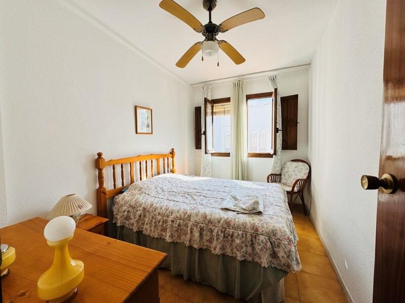 5 bedroom Townhouse for sale
