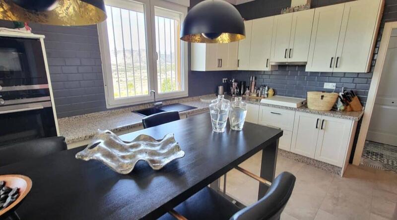 3 Cuarto Villa en venta