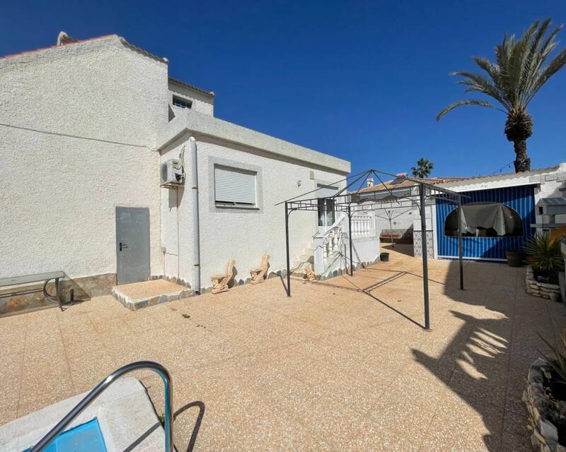 3 Cuarto Villa en venta