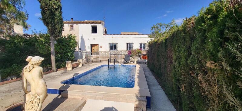 Landhaus zu verkaufen in La Romana, Alicante
