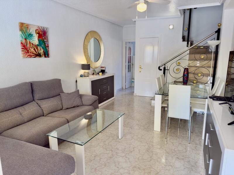 2 Schlafzimmer Stadthaus zu verkaufen