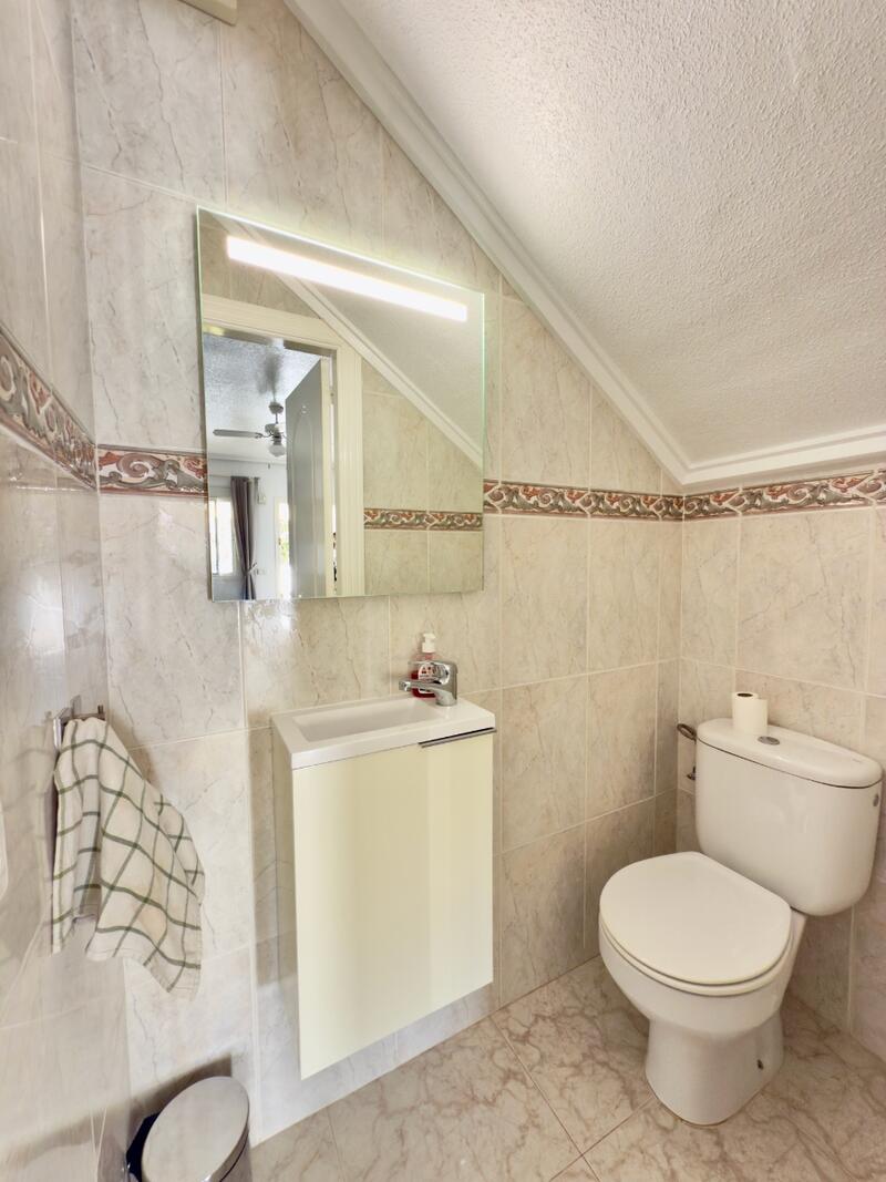 2 Schlafzimmer Stadthaus zu verkaufen
