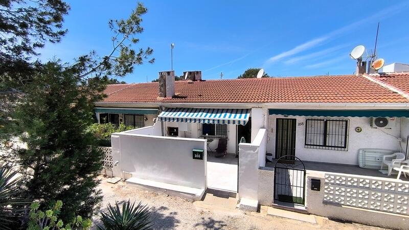 2 Cuarto Villa en venta