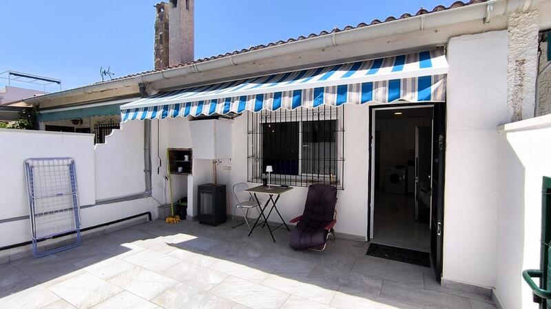 2 Cuarto Villa en venta