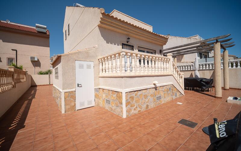 3 slaapkamer Villa Te koop