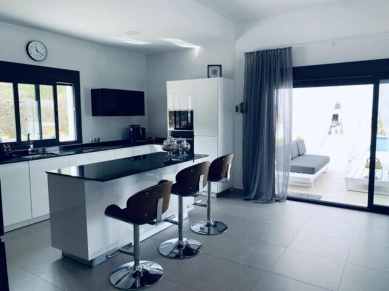 3 Cuarto Villa en venta