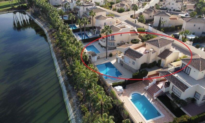 Villa til salgs i Orihuela Costa, Alicante