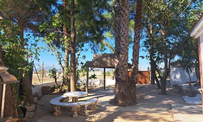 5 bedroom Country House for sale