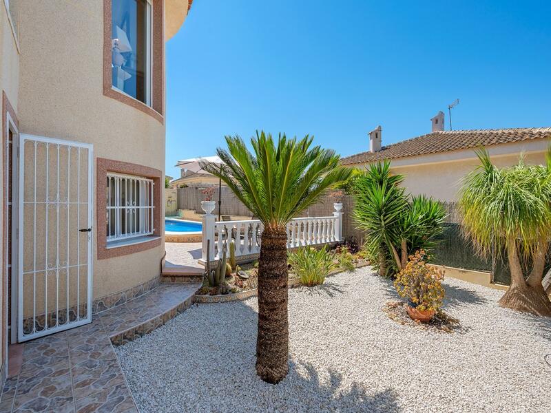 5 soverom Villa til salgs