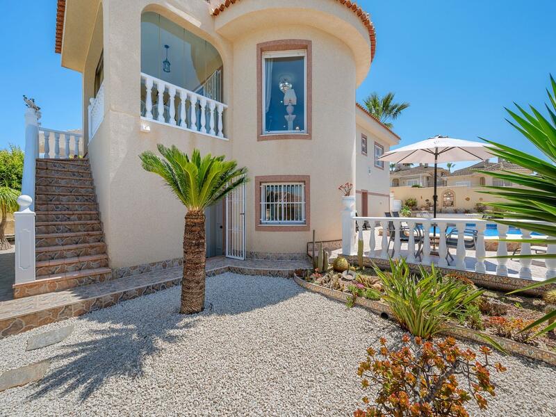 5 soverom Villa til salgs