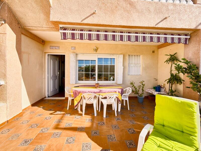 2 Cuarto Villa en venta