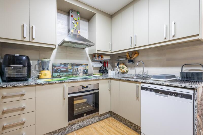 3 bedroom Townhouse for sale