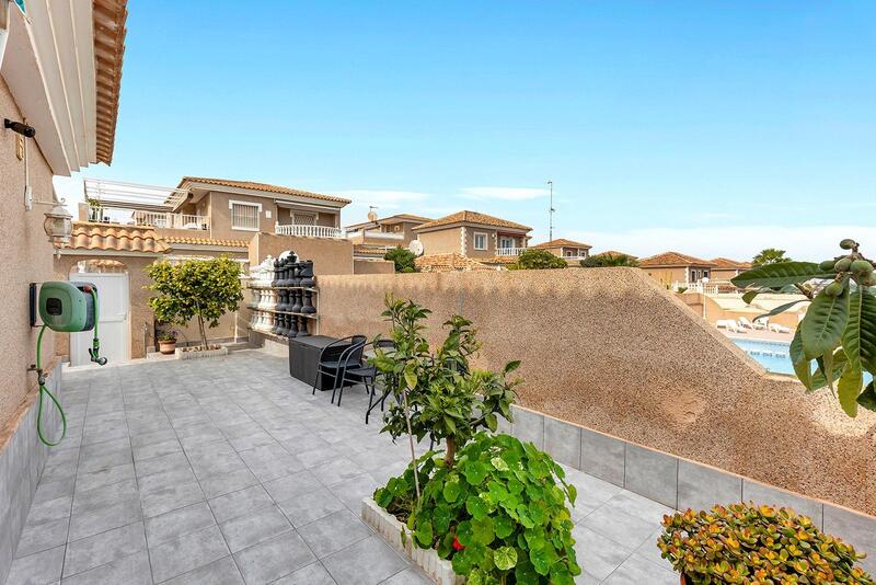 5 Cuarto Villa en venta