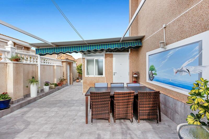 5 Cuarto Villa en venta
