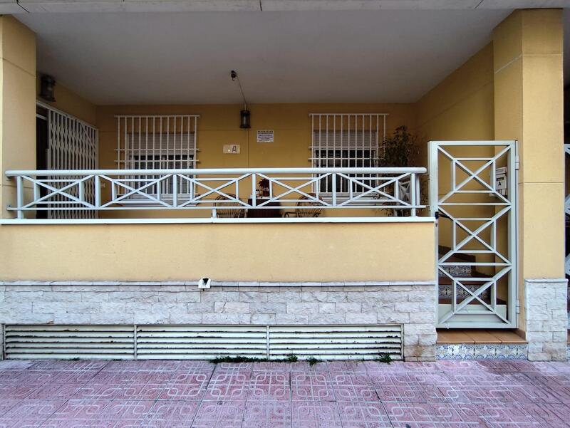 Lejlighed til salg i Torrevieja, Alicante