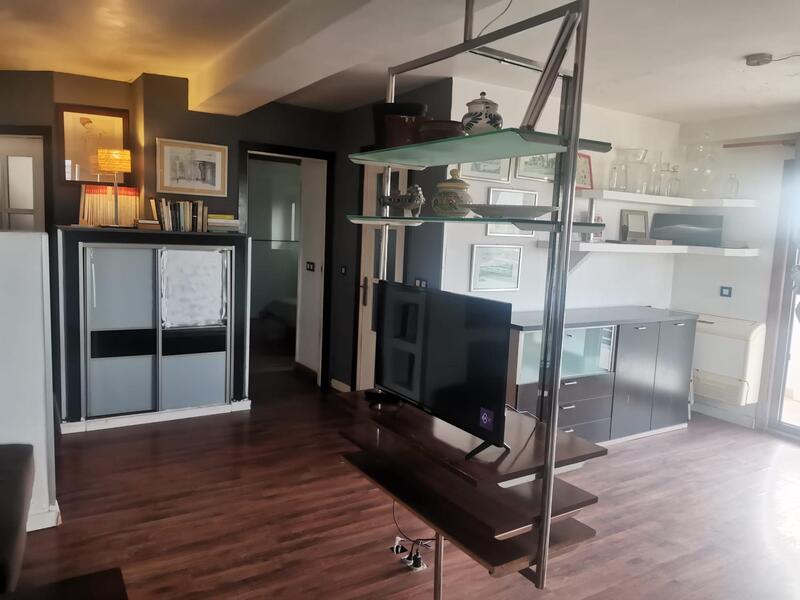 1 bedroom Apartment for sale