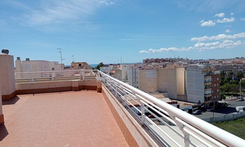 Apartment for sale in Torrevieja, Alicante