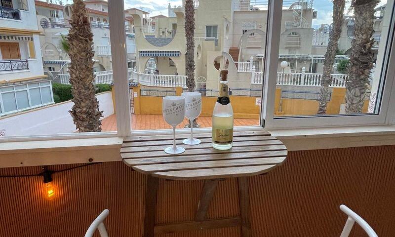 Lejlighed til salg i Torrevieja, Alicante