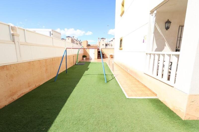2 Cuarto Villa en venta