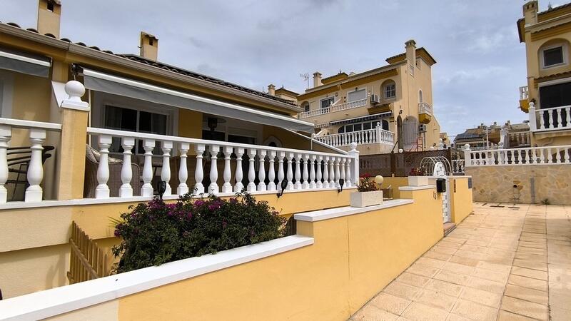 3 Schlafzimmer Villa zu verkaufen