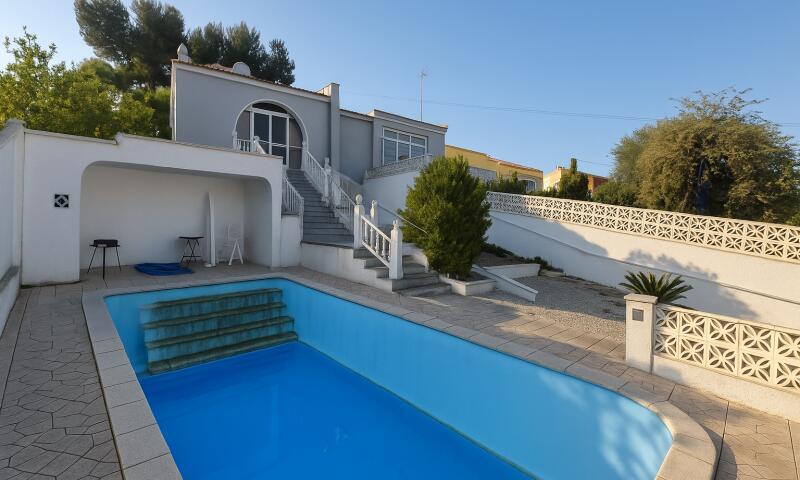 Villa til salg i Torrevieja, Alicante