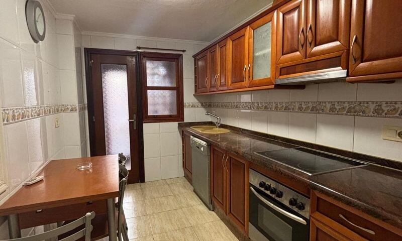 3 спальная комната квартира продается