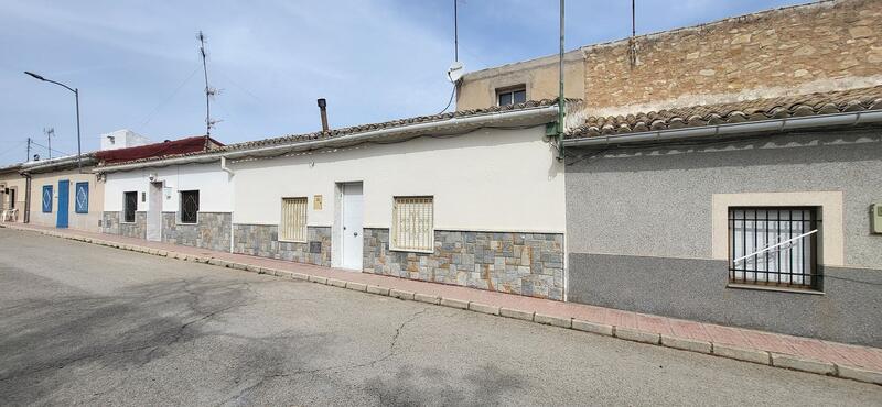 3 bedroom Townhouse for sale