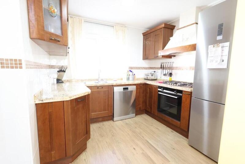 4 Cuarto Villa en venta