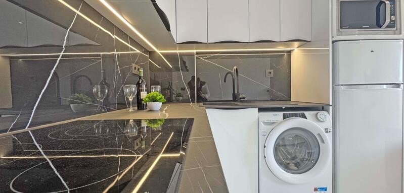1 bedroom Apartment for sale