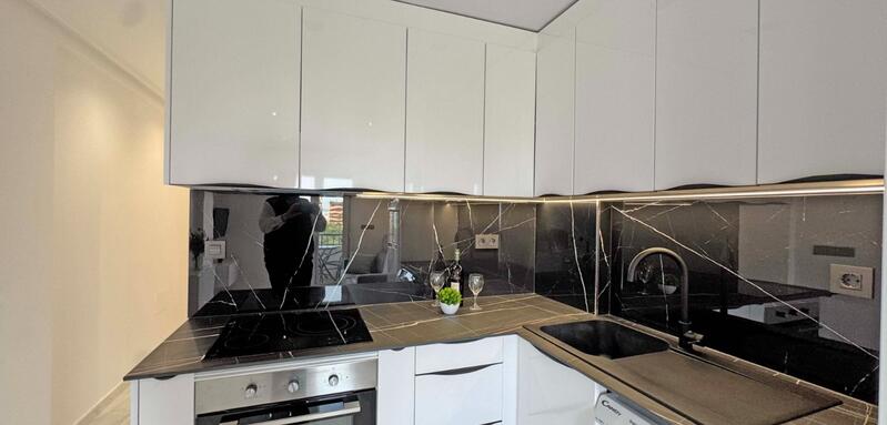 1 bedroom Apartment for sale